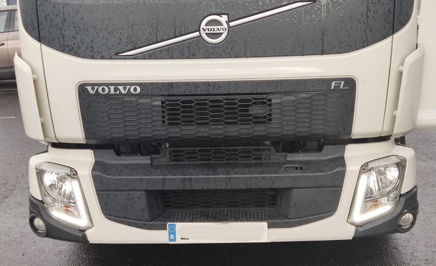 Volvo FL 12.220